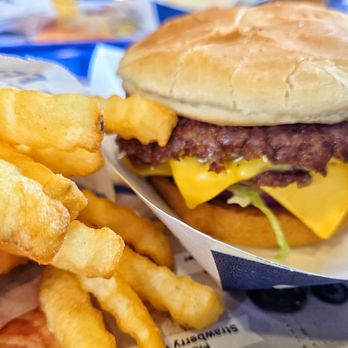 Culver's - Butter Burger - Burgers Near Me - Largo, Florida Culver's - Butter Burger - Burgers Near Me - Largo, Florida