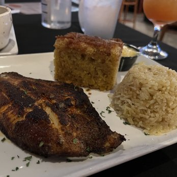 Avenue Ale House - Pan Seared Blackened Catfish - American Near Me - Oak Park, Illinois