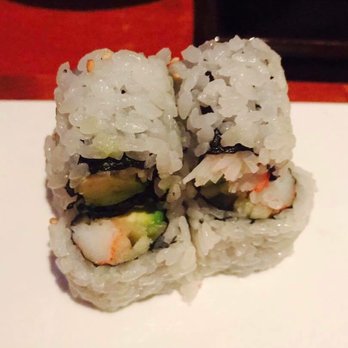 Fo Bistro - California roll - very fresh - Sushi Bars Near Me - Montclair, Virginia