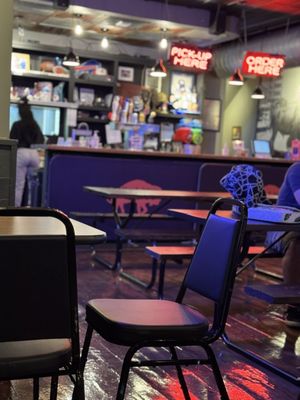 Dan and John's Wings Chelsea by null