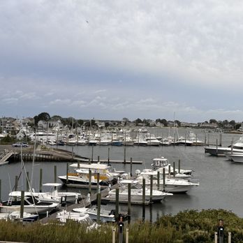 Anchor In - Hotels Near Me - Hyannis, Massachusetts