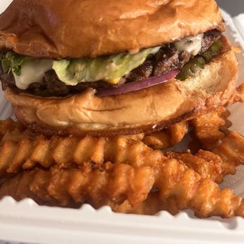 Double B's Burgers - Single Cheeseburger with seasoned fries - Burgers Near Me - Modesto, California
