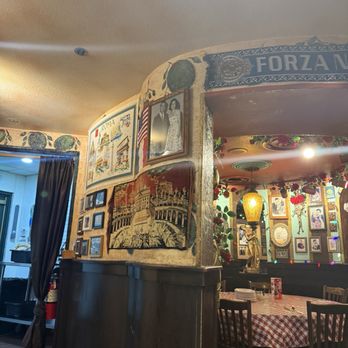 Buca di Beppo Italian Restaurant - Inside - Italian Near Me - Universal City, California