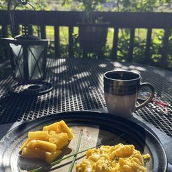 Desert Hills Bed and Breakfast - Home collected eggs scrambled with cheese, served with fresh pineapple.