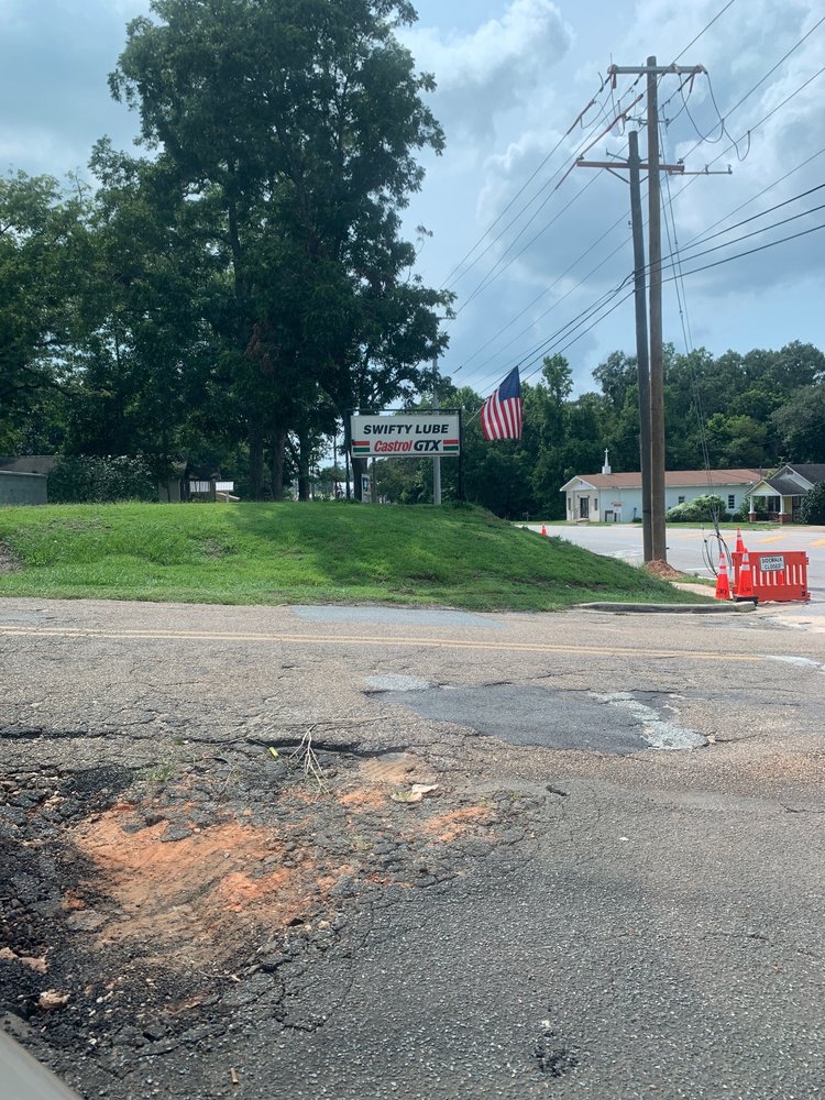 SWIFTY LUBE Updated September 2024 314 E Highway 90, Bonifay