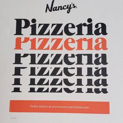 Nancy's Pizza - LOVE the box. Silly but I do! The pizza- BBQ CHICKEN with Bacon & onion.
