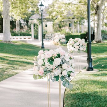 Flower Allie - Florists Near Me - Fullerton, California