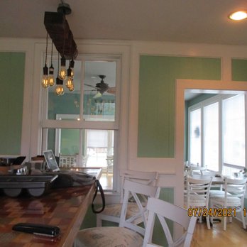 Martha's Kitchen - Martha's Kitchen / New Kent, VA: Small bar, seats about 5. - American Near Me - New Kent, Virginia