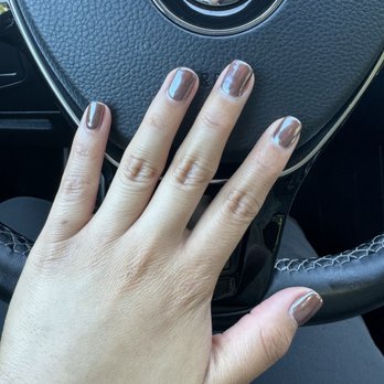 Lux Nails - Nail Salons Near Me - Vancouver, Washington