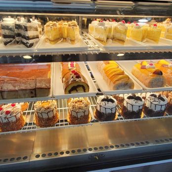 El Fenix Bakery - More sweet treats - Bakeries Near Me - Union City, New Jersey El Fenix Bakery - More sweet treats - Bakeries Near Me - Union City, New Jersey