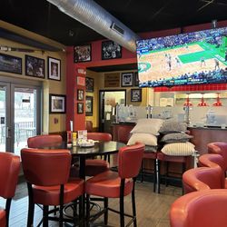 Recovery Sports Grill - Inside area
