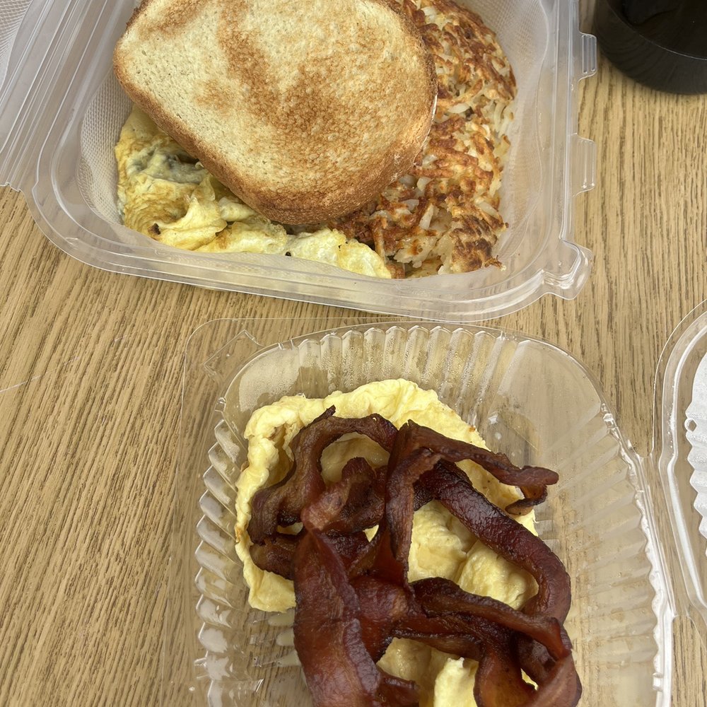 Pancake House - Bacon Omelette with hash browns and toast - Breakfast & Brunch Near Me - Hyattsville, Maryland Pancake House - Bacon Omelette with hash browns and toast - Breakfast & Brunch Near Me - Hyattsville, Maryland