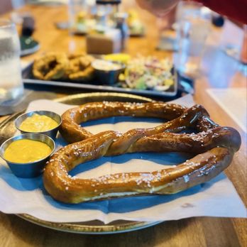 Reunion Kitchen + Drink - New American Near Me - Corona, California