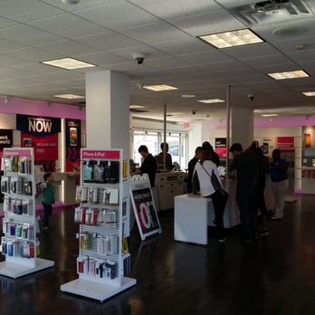 T-Mobile - Mobile Phones Near Me - Bayside, New York T-Mobile - Mobile Phones Near Me - Bayside, New York