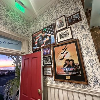 High-Pie - Themed Cafes Near Me - Oceanside, California