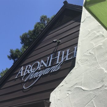 AronHill Vineyards - Wine Tasting Room Near Me - Templeton, California AronHill Vineyards - Wine Tasting Room Near Me - Templeton, California