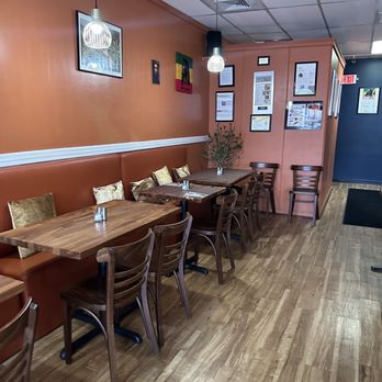 Cafe MoBay - Caribbean Near Me - Bloomfield, New Jersey