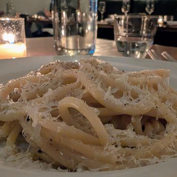 Entre Nous French Bistro - Cacio e Pepe - Wine Bars Near Me - Pasadena, California Entre Nous French Bistro - Cacio e Pepe - Wine Bars Near Me - Pasadena, California