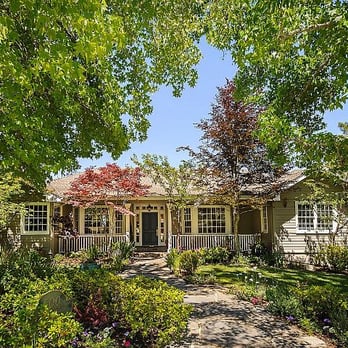 Joanne Norris - Compass - Real Estate Agents Near Me - Burlingame, California Joanne Norris - Compass - Real Estate Agents Near Me - Burlingame, California