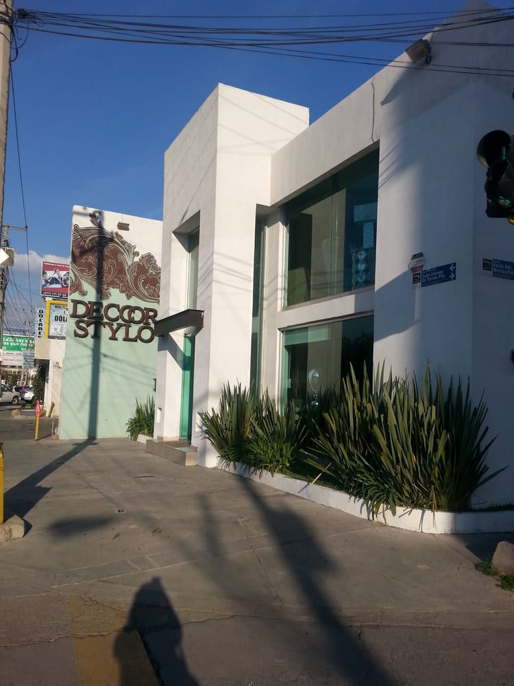 DECCOR STYLO Juan Alondo de Torres, Esq Valle del Mezquita, León