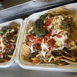 Asada nachos and asada fries