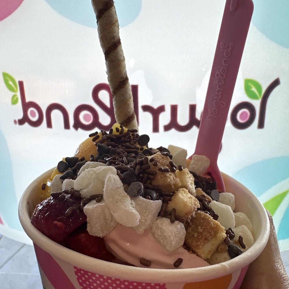 Yogurtland - Ice Cream & Frozen Yogurt Near Me - Centennial, Colorado Yogurtland - Ice Cream & Frozen Yogurt Near Me - Centennial, Colorado
