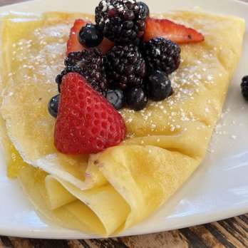 Luna Bakery Cafe - Lemon Curd & Fresh Berries crepe - Cafes Near Me - Cleveland, Ohio