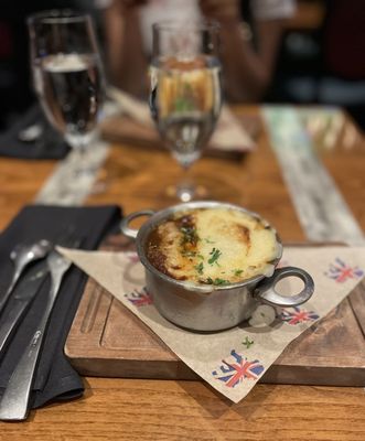 Gordon Ramsay Pub & Grill by null