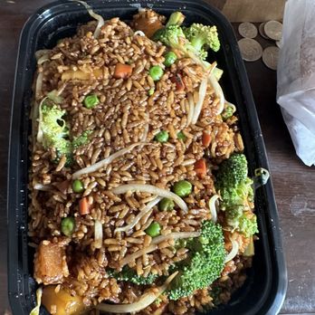 China Wok - Veggie fried rice, with pineapple - Chinese Near Me - Auburn, Maine