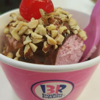 Baskin-Robbins - July 25th National Hot Fudge Sundae Day - Ice Cream & Frozen Yogurt Near Me - Houston, Texas