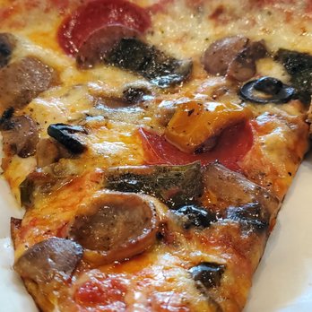 St. Augie's Pizza - Supreme - Italian Near Me - St. Augustine, Florida