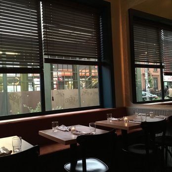 Hart's Restaurant - Charming - New American Near Me - Brooklyn, New York