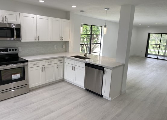 Vinyl Plank Flooring Projects - Vinyl Plank Flooring Projects