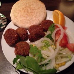 Shoarma Grillroom Ramsis - Small Falafel plate (Broodjes)