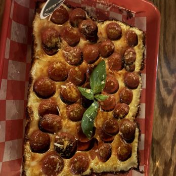 Serano's Italian - Vodka Pizza (GLUTEN FREE) - Italian Near Me - New York, New York