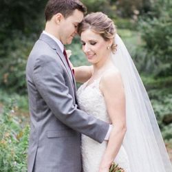 Modesta Salons - Soft and romantic bridal style -by Maria