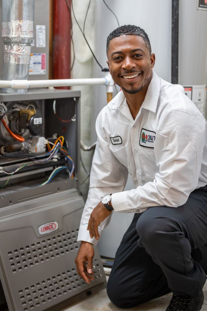 Slide of Fix-it 24/7