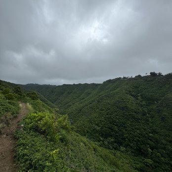 Mau'umae Trail - Hiking Near Me - Honolulu, Hawaii