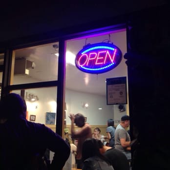 Geta - Literally the size of the place, a max of about 6? tables and a small bar that sits 4 people. - Japanese Near Me - Oakland, California Geta - Literally the size of the place, a max of about 6? tables and a small bar that sits 4 people. - Japanese Near Me - Oakland, California