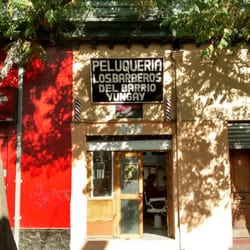 Los Barberos del Barrio Yungay