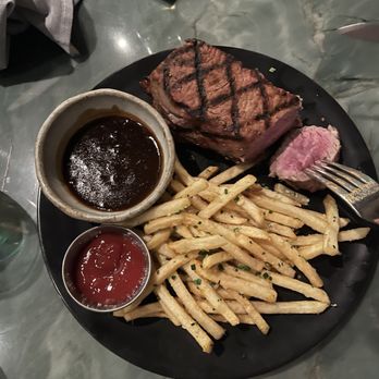 Pez Coastal Kitchen - Steak - Seafood Near Me - Pasadena, California