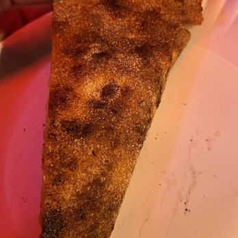 Home Slice Pizza - Crispy, nice browning, bit of cornmeal or semolina - Pizza Near Me - Houston, Texas