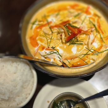 Sen Khao Soi - Thai Near Me - Las Vegas, Nevada Sen Khao Soi - Thai Near Me - Las Vegas, Nevada