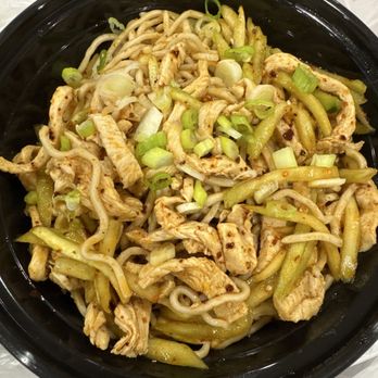 Pepper House - Sichuan Cold Noodles with Sliced Chicken (四川鸡丝凉面) - Noodles Near Me - Ellicott City, Maryland Pepper House - Sichuan Cold Noodles with Sliced Chicken (四川鸡丝凉面) - Noodles Near Me - Ellicott City, Maryland