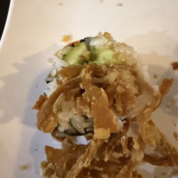 Daikon Vegan Sushi - Windmill - Spider roll, one of my favorite sushi. Unfortunately, this one had hair in it. - Vegan Near Me - Las Vegas, Nevada