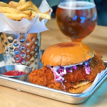Hops & Sessions - Chicken Sandwich - Beer Bar Near Me - Livermore, California Hops & Sessions - Chicken Sandwich - Beer Bar Near Me - Livermore, California
