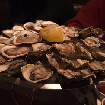 Pearl Diver - Great deals. Food is fantastic and the service is top notch! Highly recommend you try the 100 oysters special on Thursdays! - Seafood Near Me - Toronto, Ontario