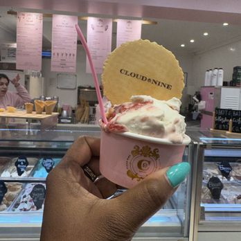 Cloud Nine - Small raspberry cheesecake in a cup - Desserts Near Me - Dublin, D