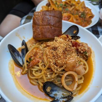 Forma Pasta Factory - Pasta Shops Near Me - Brooklyn, New York