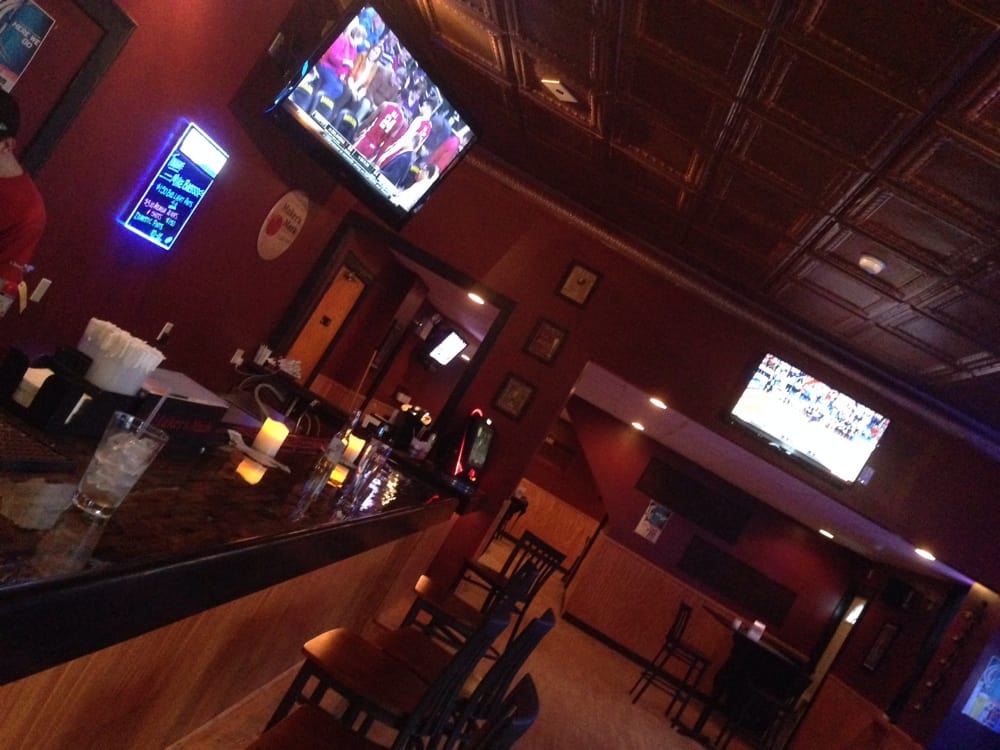 Food from Sanderson Street Tavern